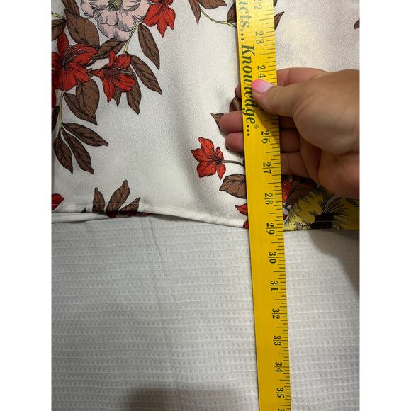 Liz Claiborne Women's Crew Neck Short Sleeve Floral Blouse Plus Size 3X - Picture 10 of 10